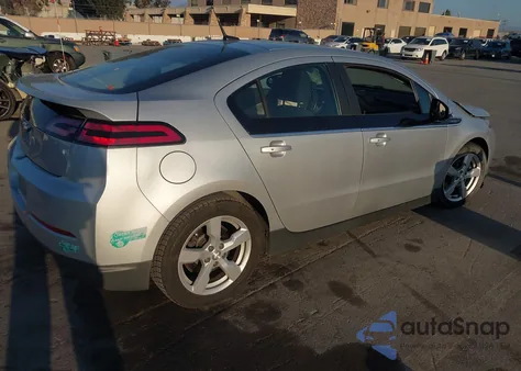 2014 Chevrolet Volt из США, поврежденный, VIN 1G1RE6E47EU155239